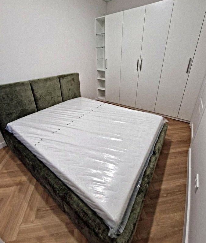 Bright apartment available for rent!